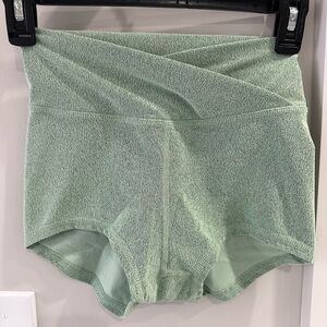 EUC FIVE Dancewear (FIVE The Label) Mint Green Booty Shorts Size YXL or AXS